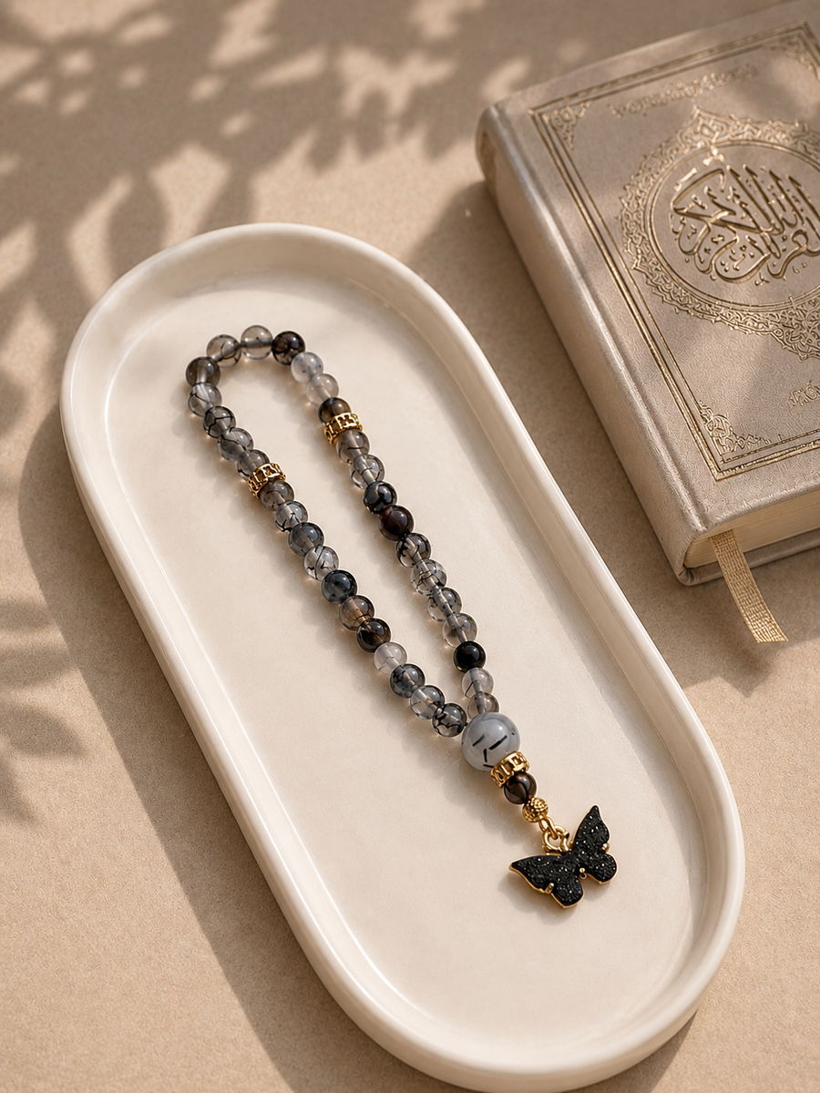 Monochrome natural agate tasbih styled with Quran — 33 prayer beads